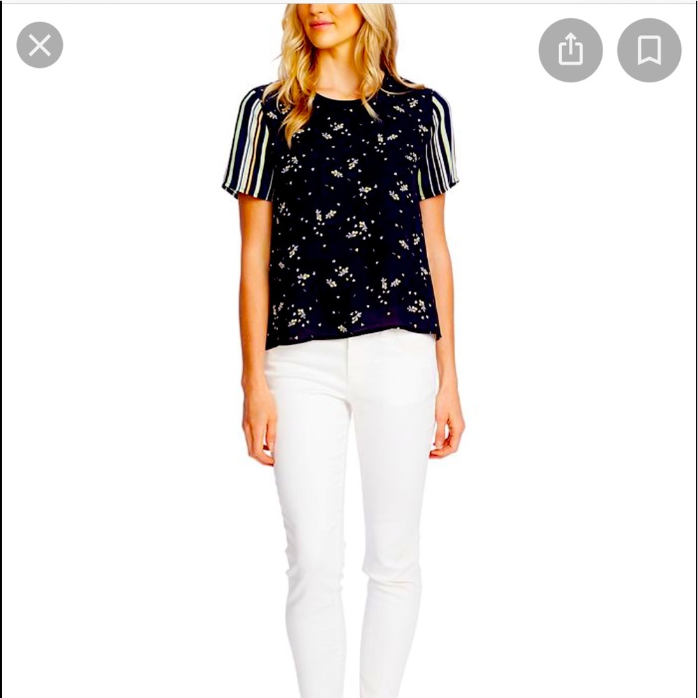 Vince Camuto Whimsical Petals Pattern Mix Georgette Top, Size X-Large Brand New